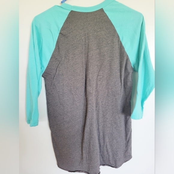 Crazy Train Church Raised Full of Praise Leopard Raglan Tee Size Small - Picture 3 of 5